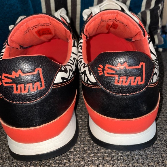 Coach Keith Haring Men Design Shoes - Picture 4 of 5